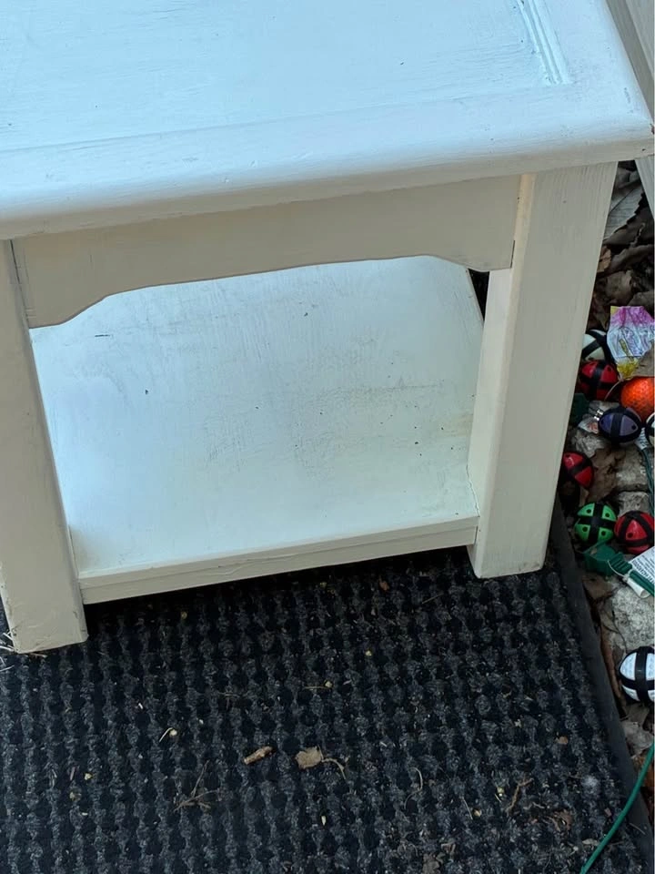 White end table - photo 5