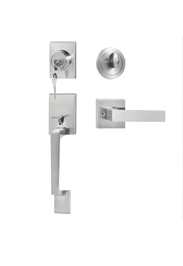Brand New Satin Nickel Door Lock Set