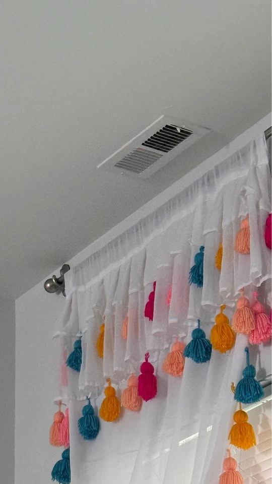 3 Expandable Curtain Rods - Steel - photo 2