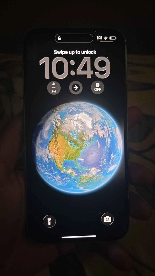 Apple iPhone 15 Plus Silver, 256GB. Like brand new! - photo 4
