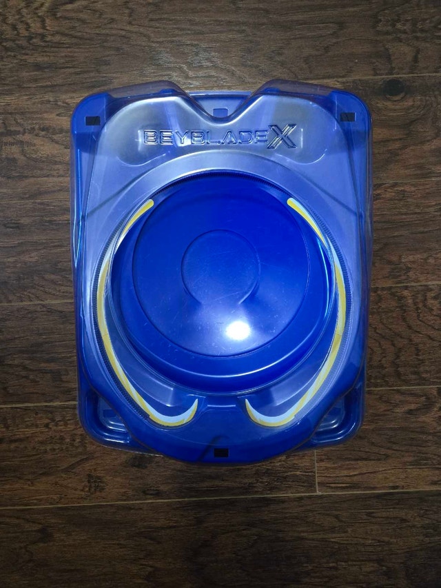 Beyblade X Stadium - photo 2