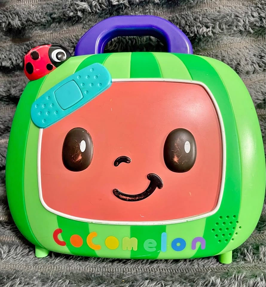 CoComelon Musical Doctor Checkup Case Toy Set