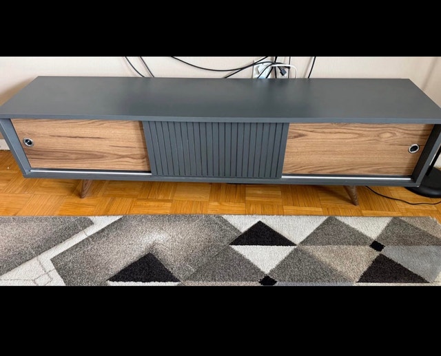 Large TV Stand / Living Room Table - photo 2