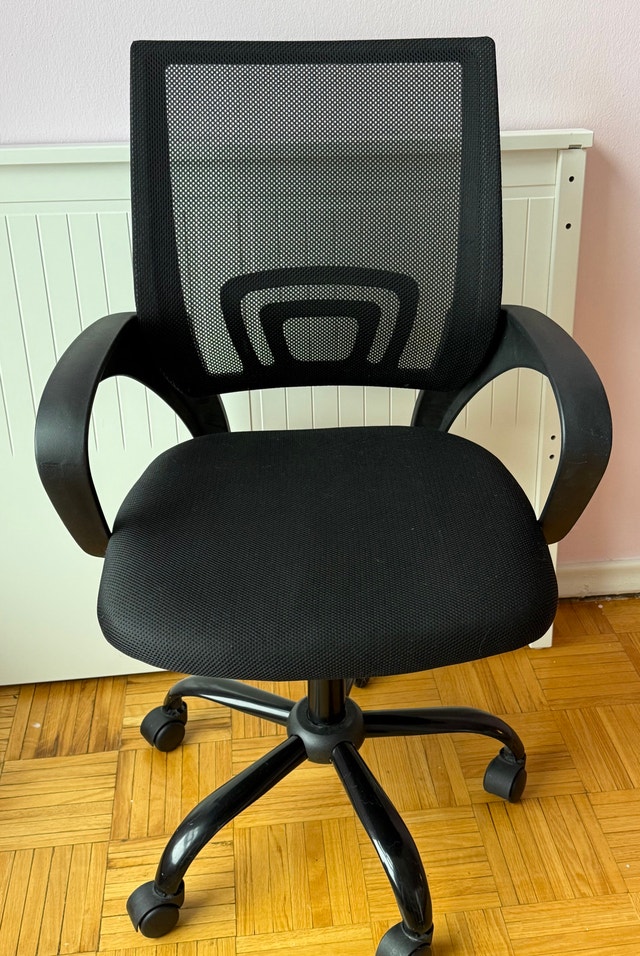 Office Chair for Sale - Good Condition