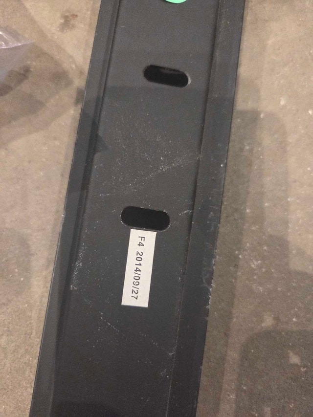 VL601 TV Mount - 88lbs Capacity - photo 2
