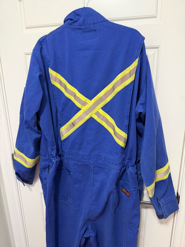 FR Workwear Bundle – Coveralls & FR Shirt size 2XL /52 - photo 3