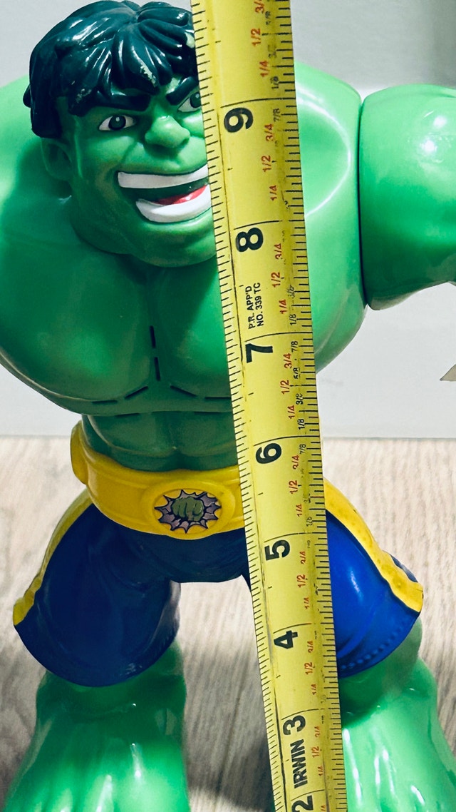 Marvel Hulk Boxing Toy – Large Interactive Figure 2013 - photo 3