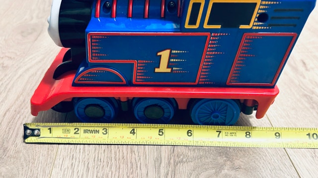 Thomas the Tank Engine Toy Train – Large Push Toy 2014 - photo 4