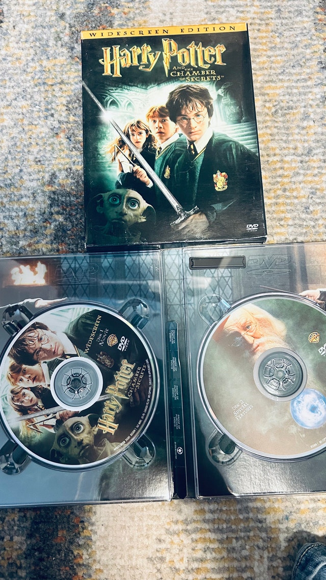 Harry Potter and the Chamber of Secrets DVD - Widescreen