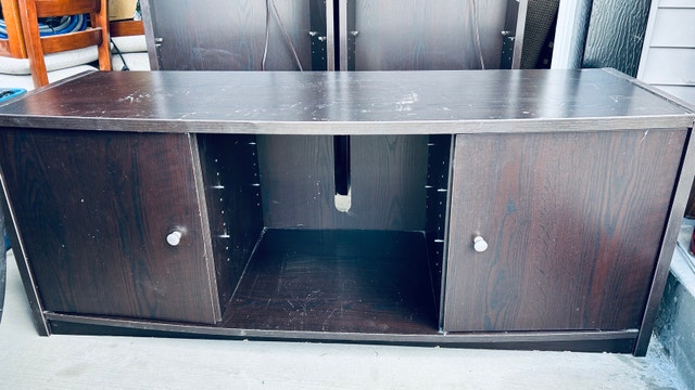 3 Piece Furniture Set for Restoration – TV Stand & 2 Nightstands