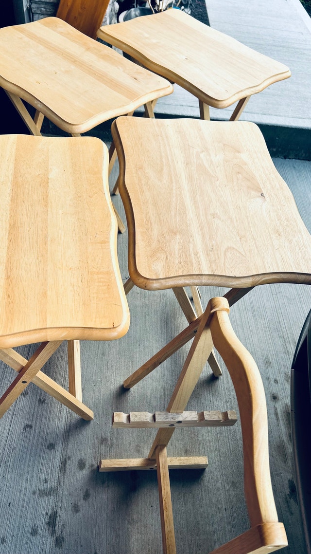 Set of 4 Solid Wood TV Trays / Folding Snack Tables - photo 3