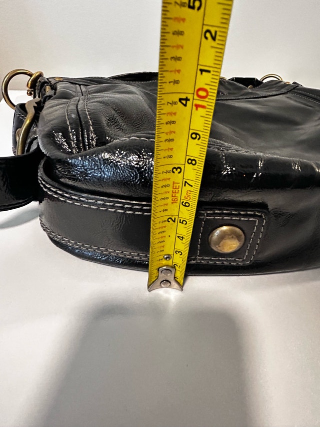 COACH Vintage Black Glossy Leather Hobo Shoulder Bag - photo 5
