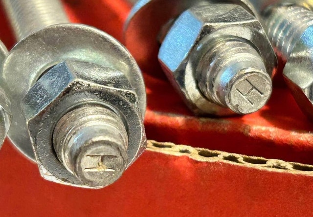 Hilti KWIK BOLT WEDGE ANCHOR 3/8" x 5" (9 pcs) - photo 3