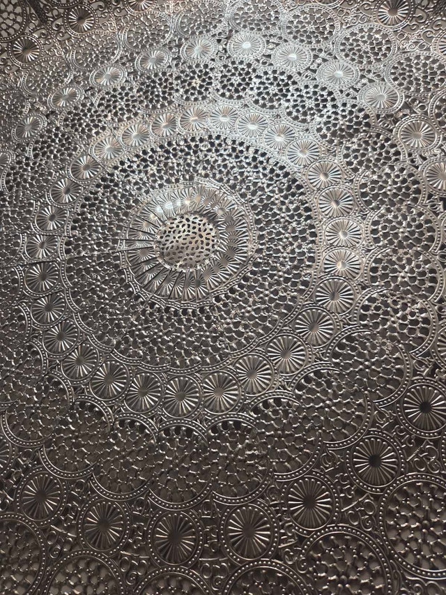 Silver Metal Decorative Plate - photo 2