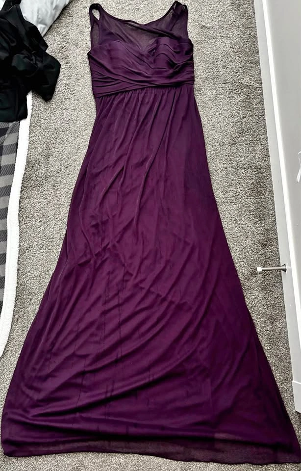 FORMAL DRESS