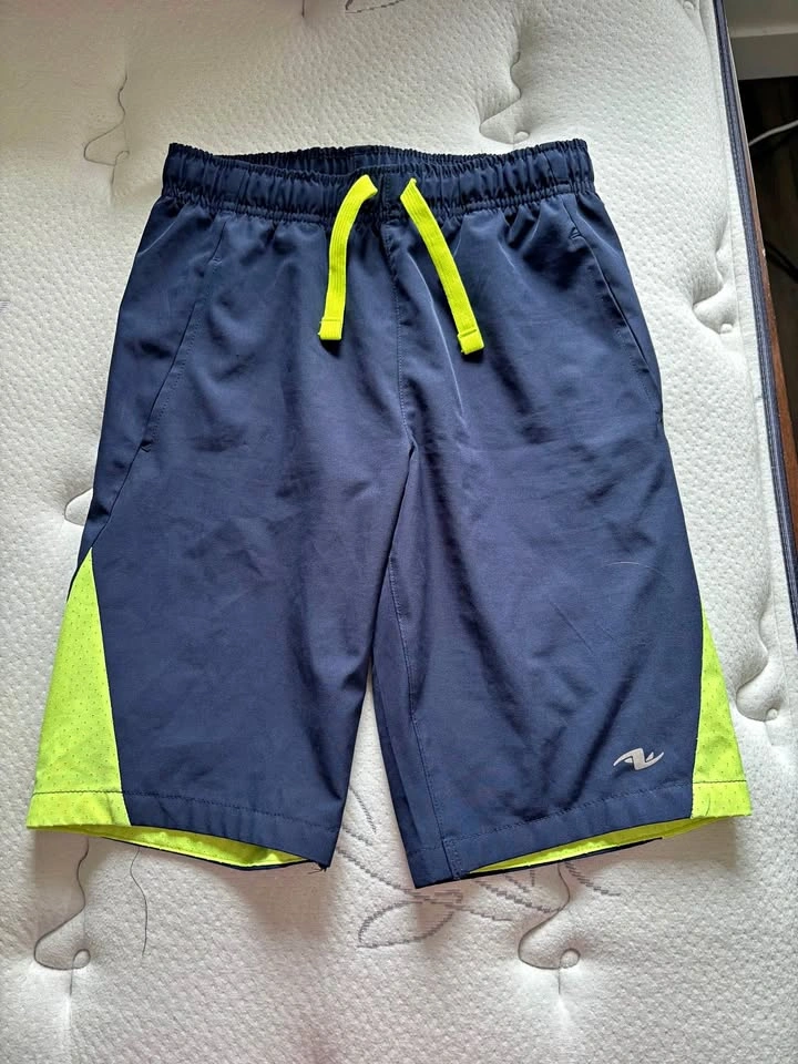 Athletic Works Boys Shorts (Size 10/12)