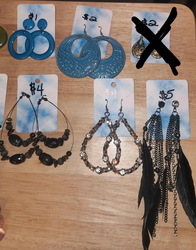 Fun Earrings - Lots of Styles - photo 5
