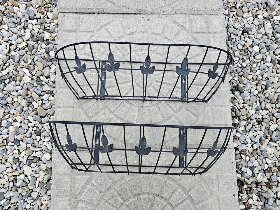 Wrought iron wall/window planters