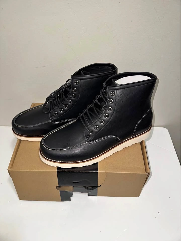 New Blackwell Brand Casual Boots. Size 10 & 11 US men. Firm pric
