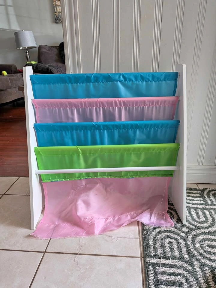 Kids colorful sling bookshelf