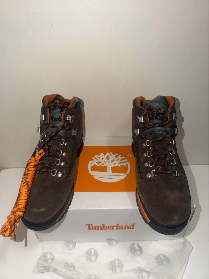New Timberland Leather Hiker Boots. Size 12 US men. Firm price. - photo 3