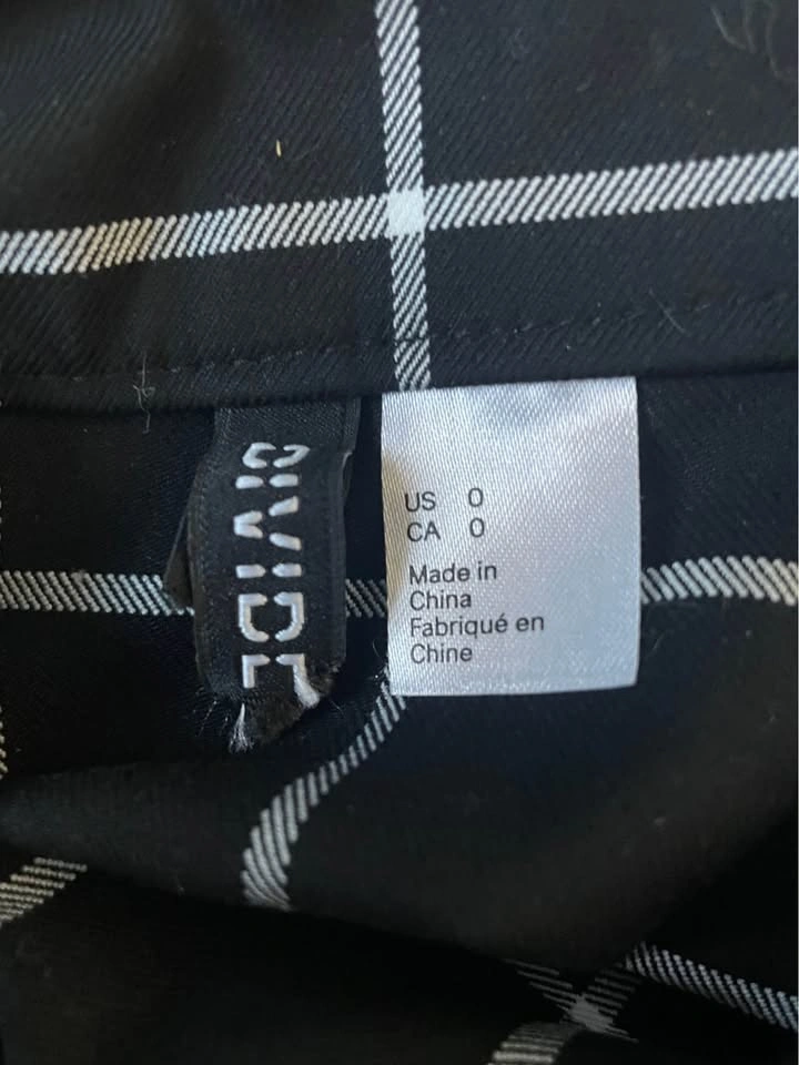 H&M Black White Plaid Mini Skirt - photo 3