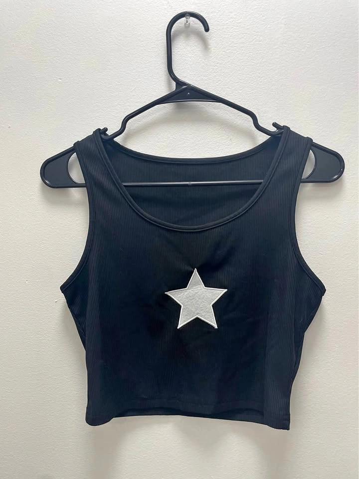 Star Crop top