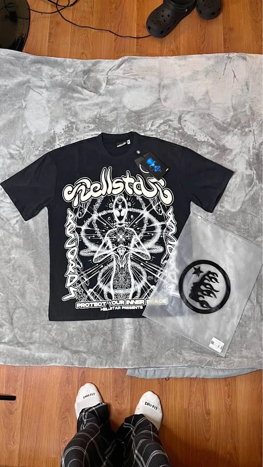HELLSTAR tee