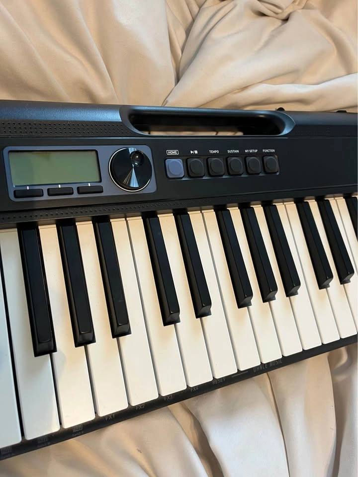 Casio CT-S300 Portable Keyboard - photo 3