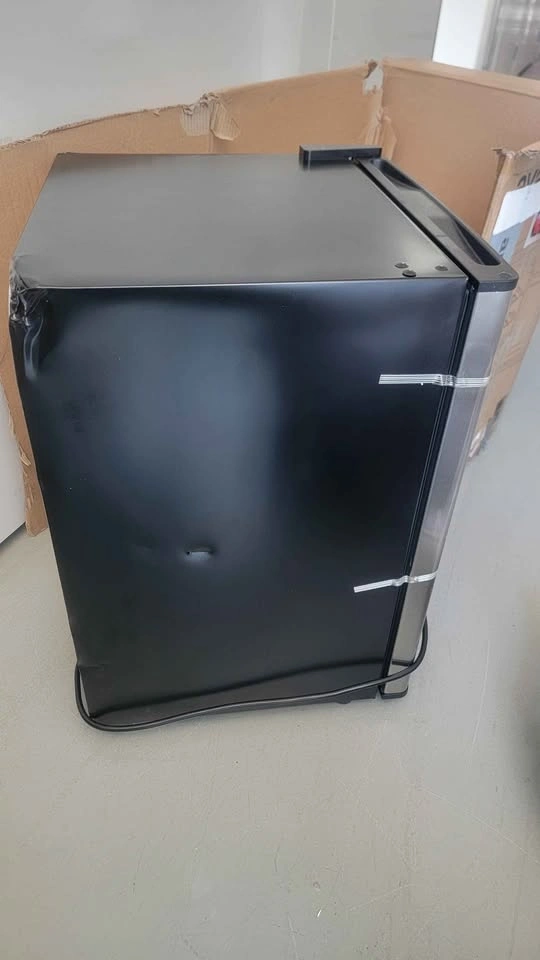 Avanti Fridge - New, Scratch & Dent - photo 4