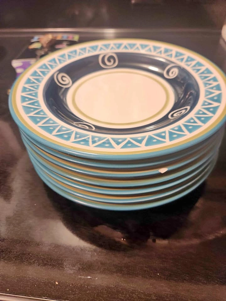 Colorful Patterned Dinnerware Set