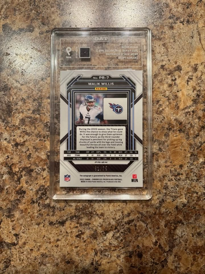 2022 Chronicles Malik Willis Prizm Black Auto /75 - photo 3