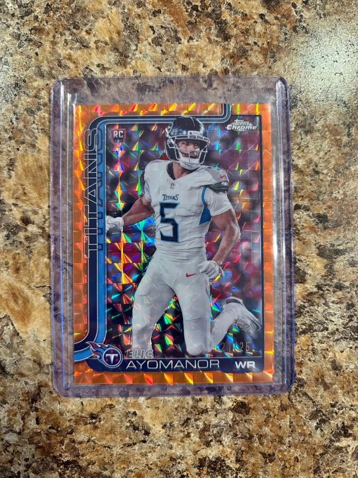 Elic Ayomanor Orange Geometric Refractor /25 RC Topps Chrome