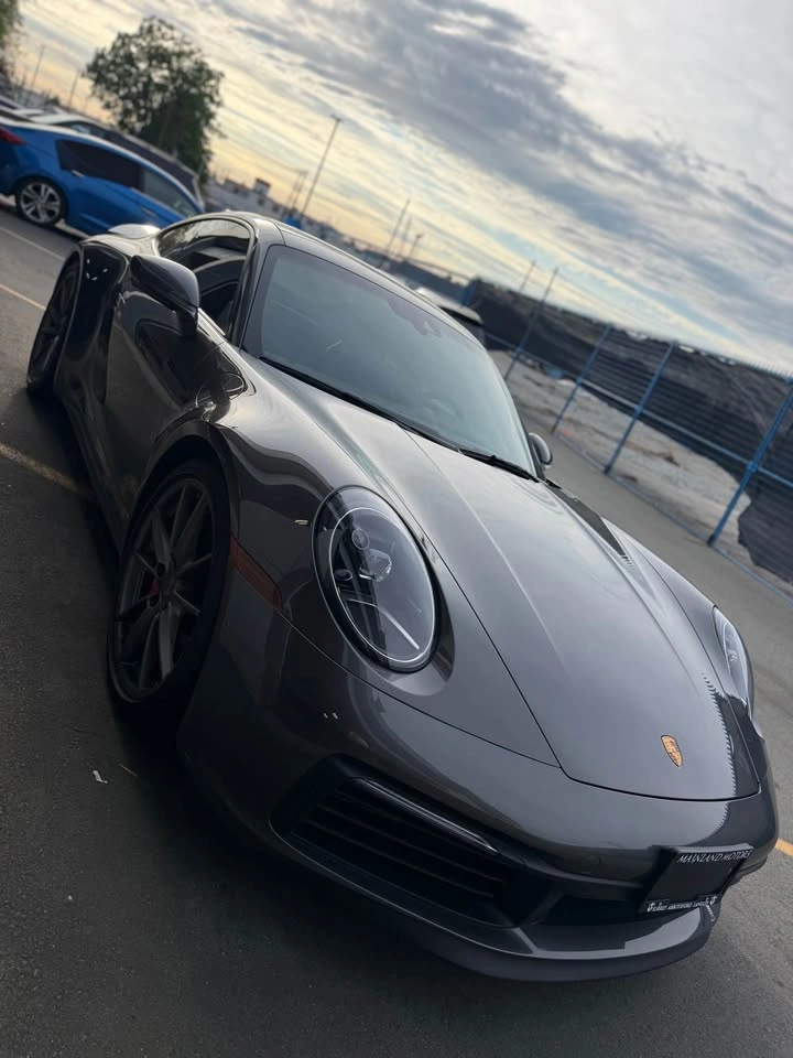 2024 Porsche 911 - photo 2