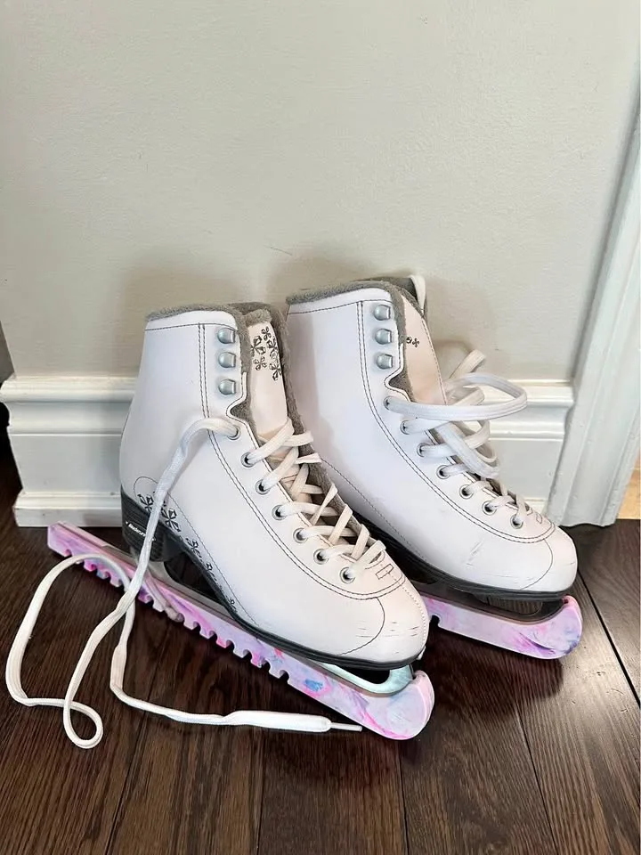 Girls Ice Skates - Size 6 - EUC thumbnail