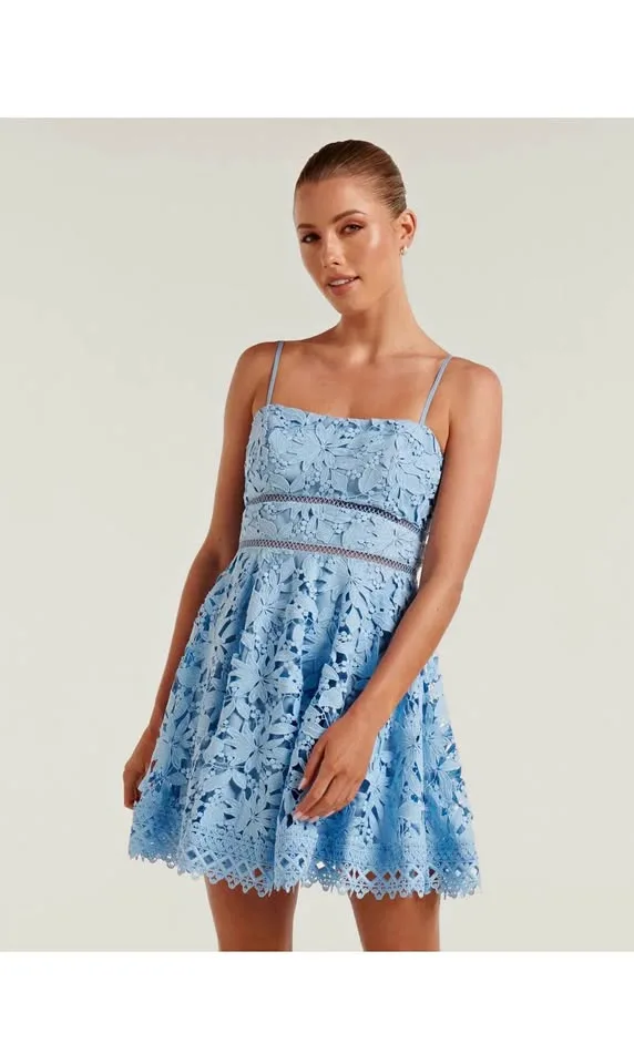 Women’s Evernew Dress - EUC thumbnail