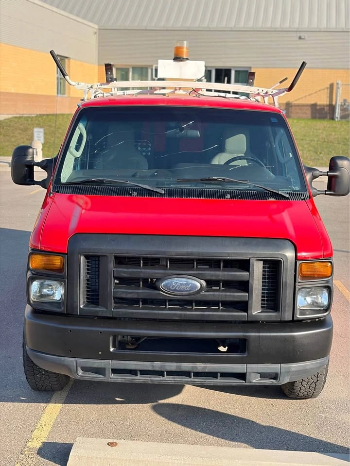 2012 Ford E250 Super Duty Cargo Van