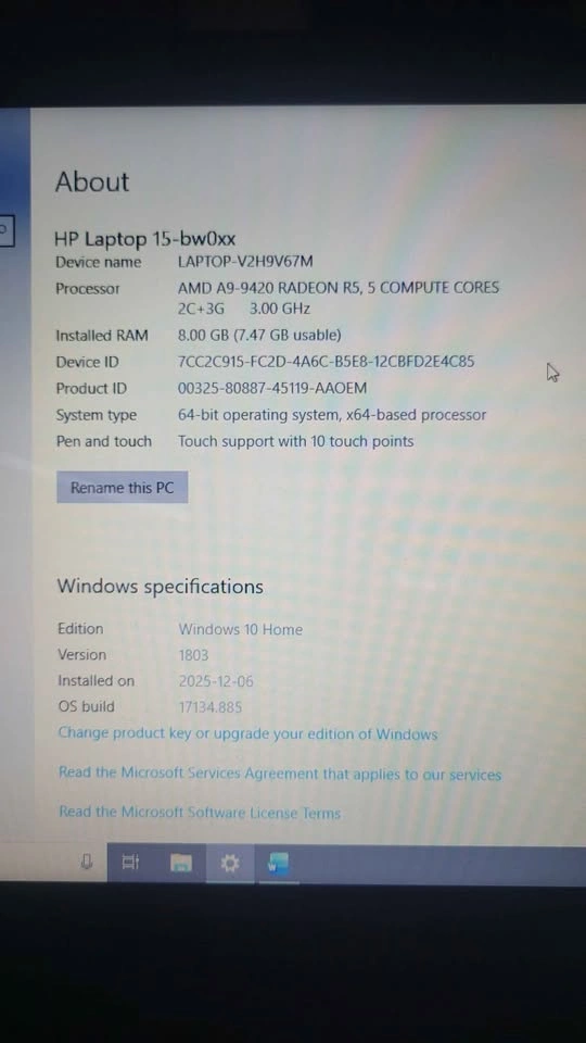 HP Pavilion 3 Laptop - photo 2