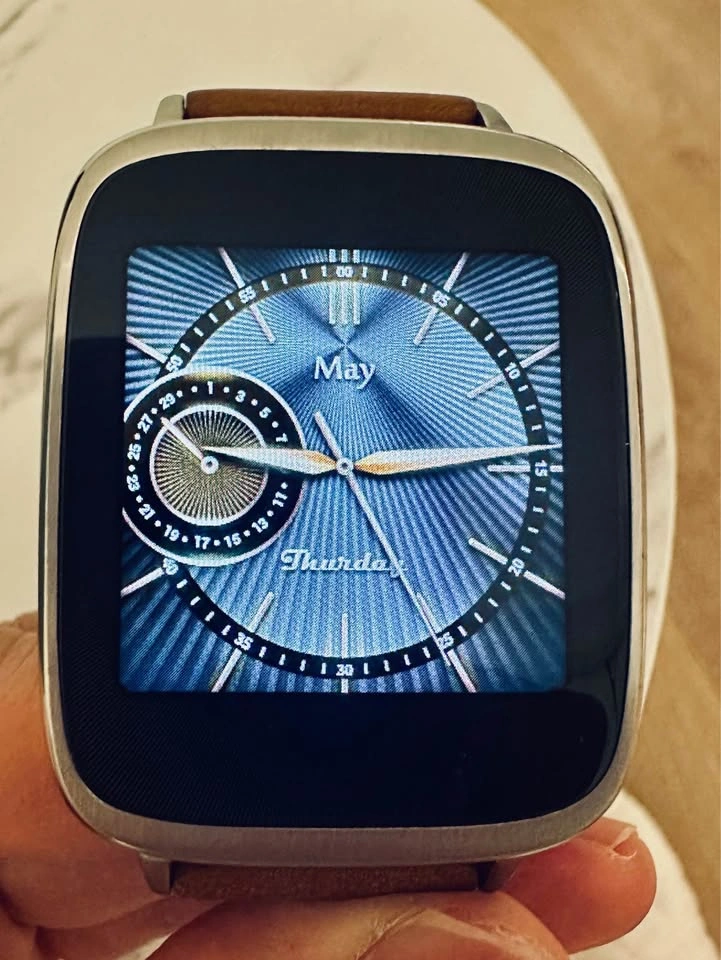 ASUS ZenWatch 1 Smartwatch with Brown Leather Strap - photo 3