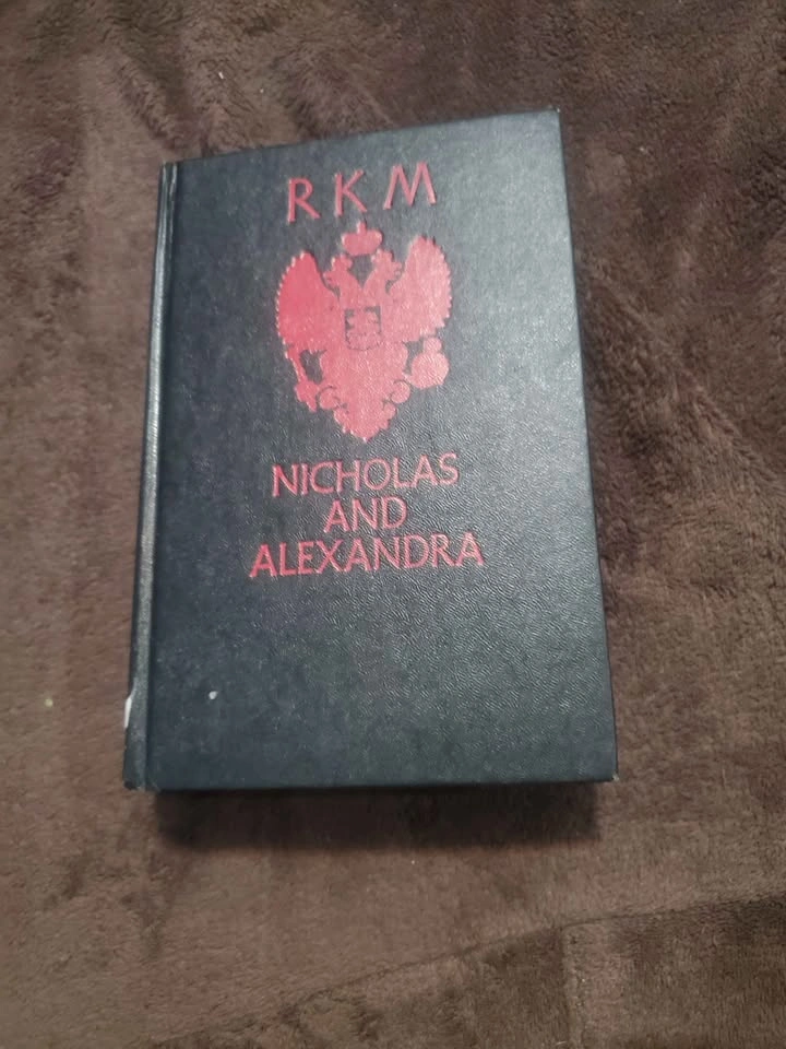 Robert K. Massie Nicholas and Alexandra Hardcover Book - photo 2