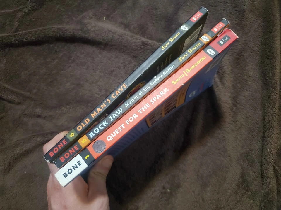 Bone Graphic Novels: Quest for the Spark, Rock Jaw, Old Man's Ca - photo 2