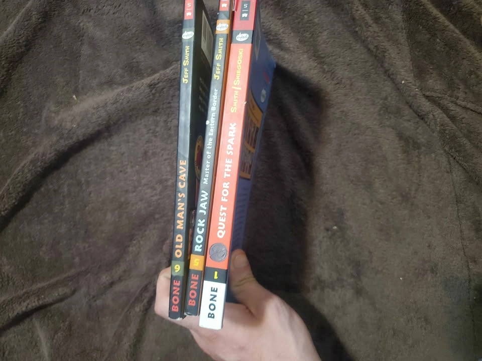 Bone Graphic Novels: Quest for the Spark, Rock Jaw, Old Man's Ca - photo 3