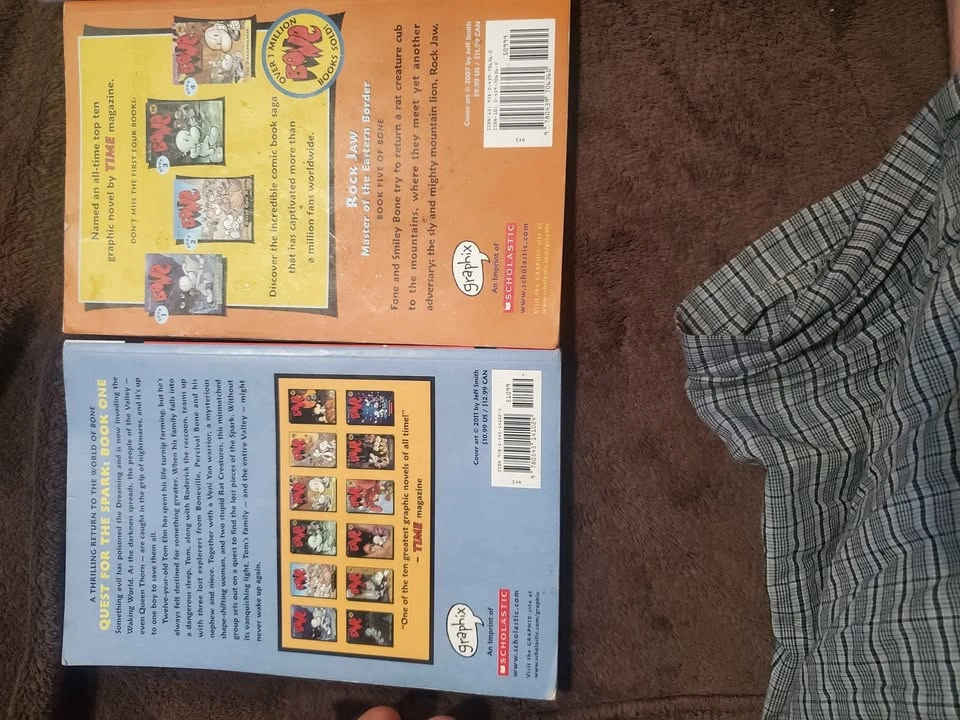 Bone Graphic Novels: Quest for the Spark, Rock Jaw, Old Man's Ca - photo 4