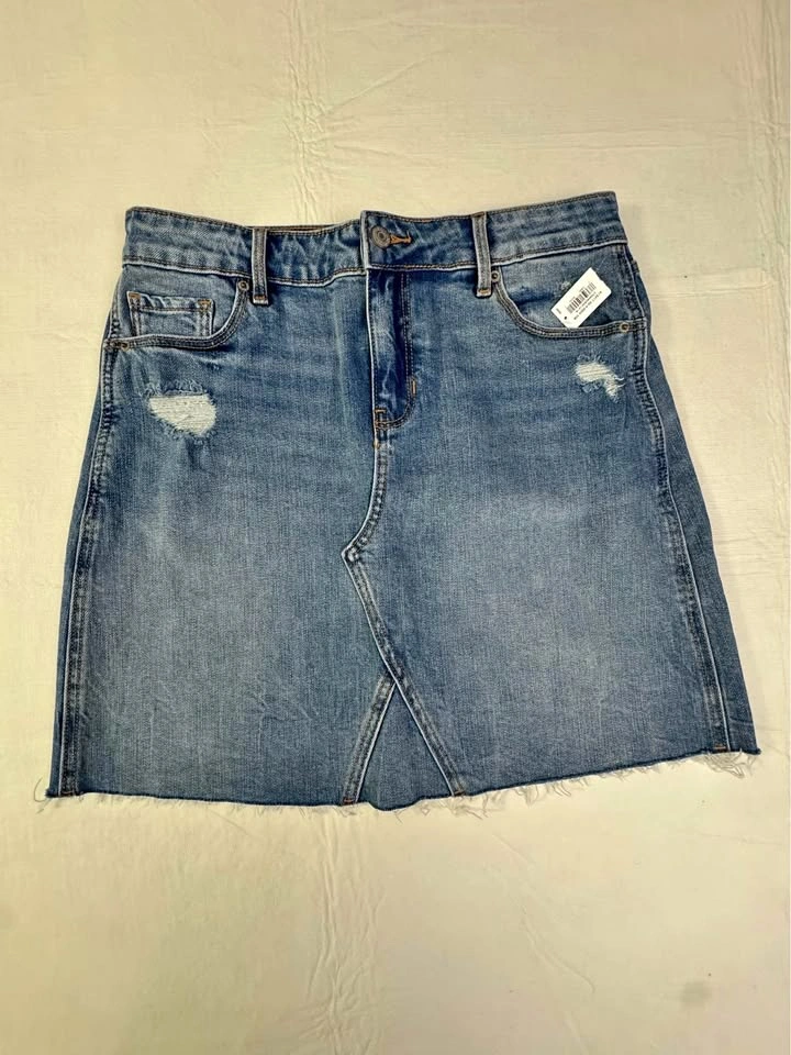 NEW Old Navy Jean Skirt: Size 4 (#S1)
