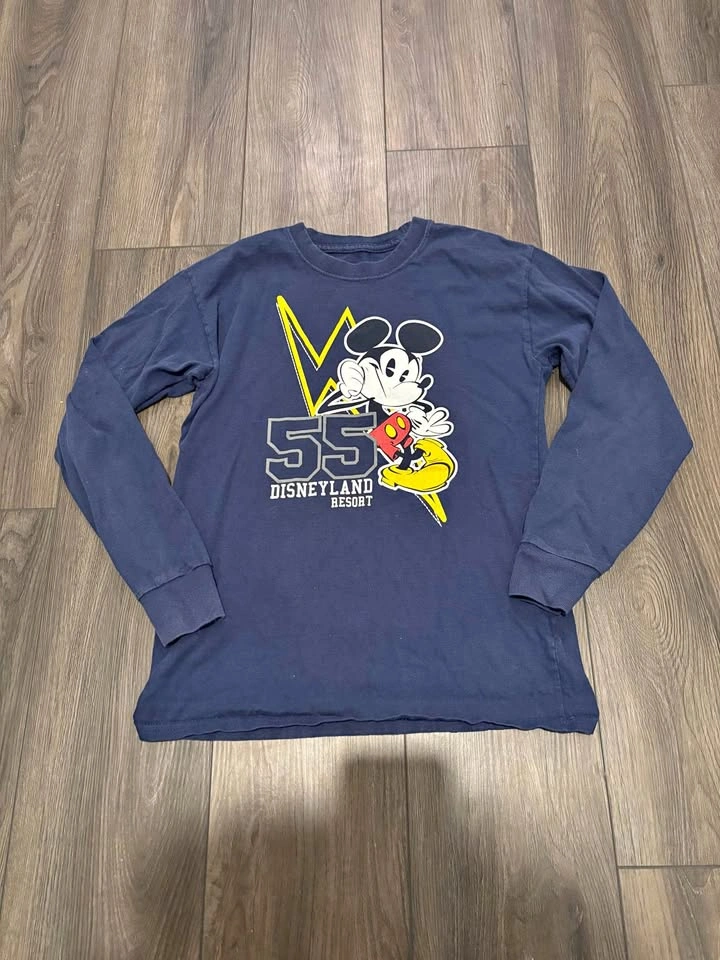 Disney Parks Youth Shirt (Size 10/12)