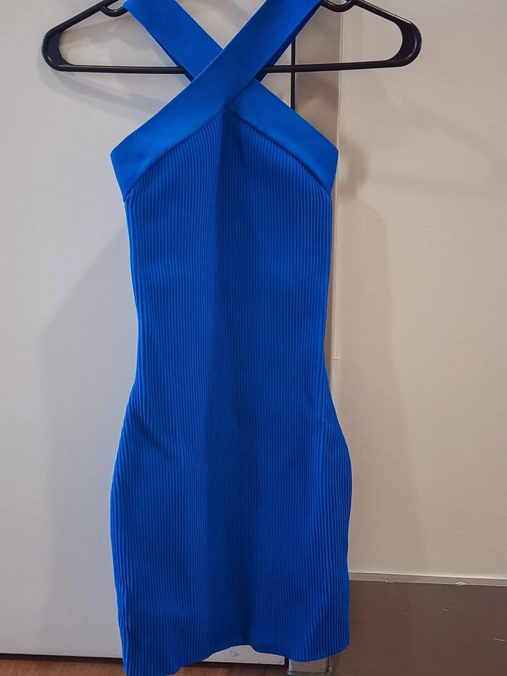 Babaton Knit Contour Criss Cross Halter Dress Size 2XS – Aritzia - photo 2