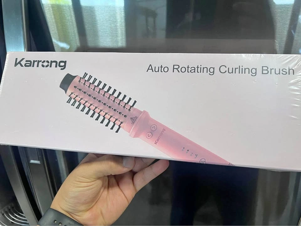 New Sealed Karrong Auto Rotating Curling Brush