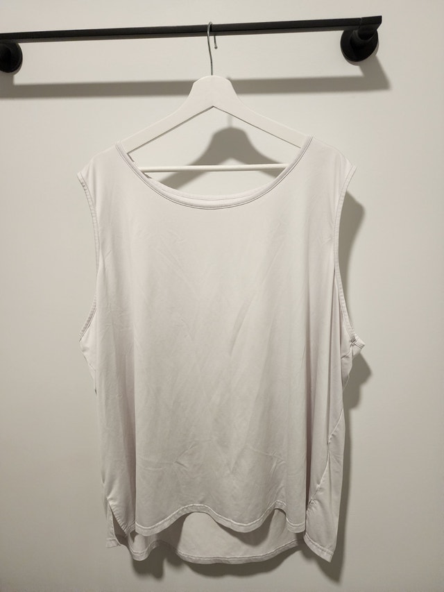 Mens or womens 5XL fitness tops