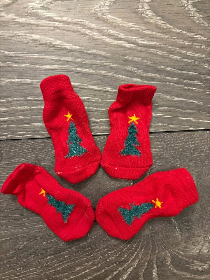 Pet Socks with Anti-Slip Grips