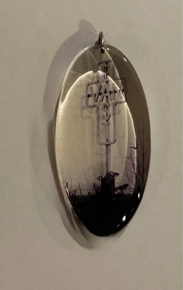 Vintage "East Van" Pendant - Black Drop Designs (Brand New) - photo 4